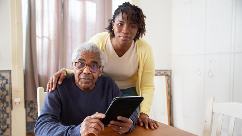 Digital inclusion of the elderly as a factor for strengthening intergenerational links